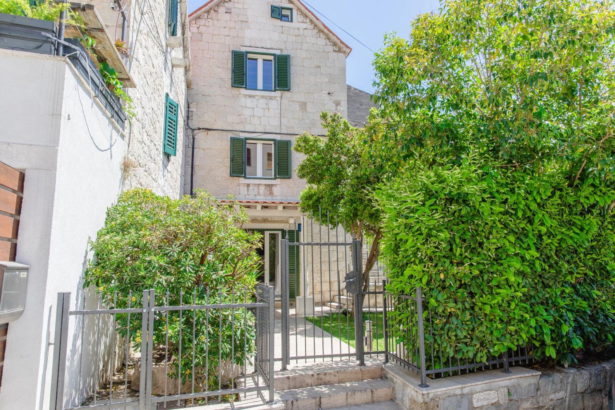 Jes Old Town Studio Apartment Split Exterior foto